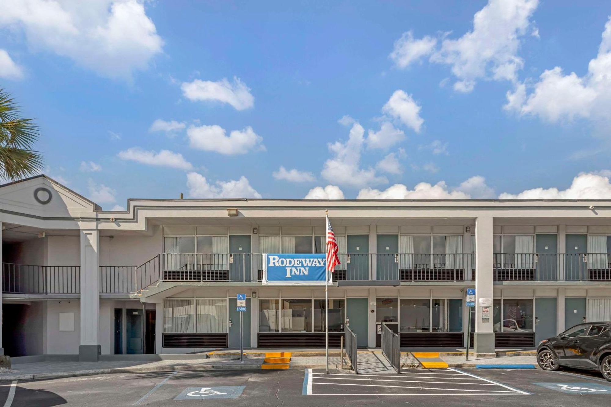 Rodeway Inn Orange Park Kültér fotó
